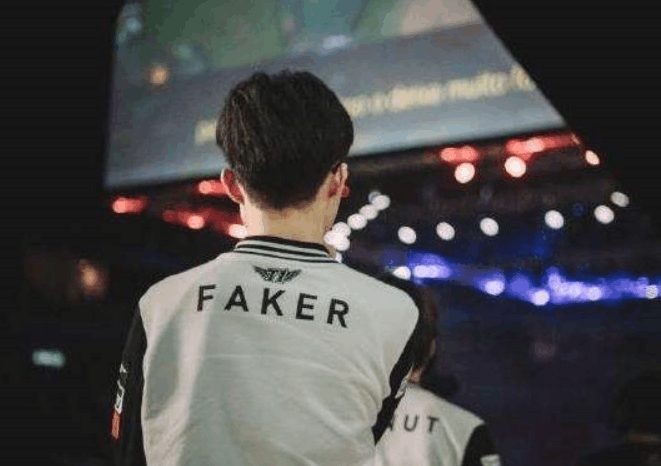 操作的祖父？ Ruler 使用飞机和导弹重新获得优势，并且 Generation Gaming 赢得了一场比赛。